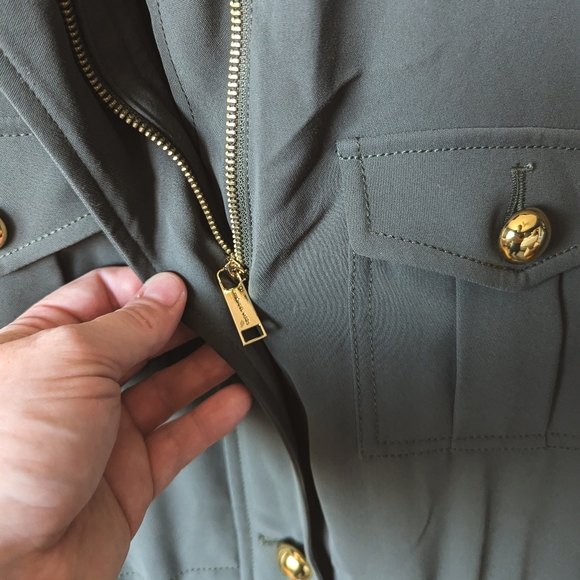 Michael Kors Army Green Tie Vest - Size Small - Picture 5 of 10